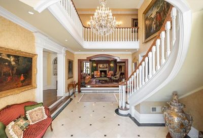 93 Porchuck Road Greenwich CT 06831