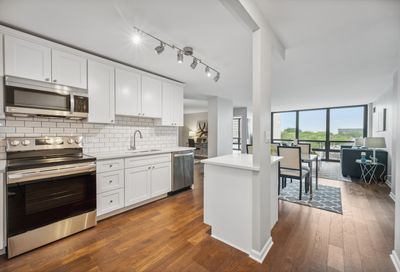 1636 N Wells Street Chicago IL 60614