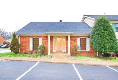 401 Brentwood Pt Brentwood TN 37027