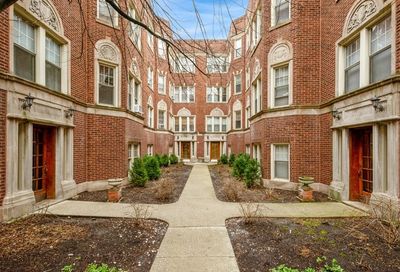 6141 N Hoyne Avenue Chicago IL 60659