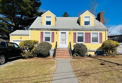 17 Puritan Road Watertown MA 02472