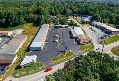 000 Walls Complex Circle Clarkesville GA 30523