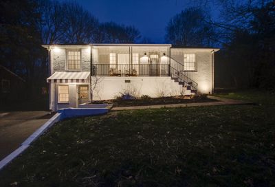 5709 Vine Ridge Dr Nashville TN 37205
