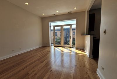 3339 N Halsted Street Chicago IL 60657