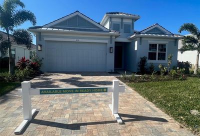 408 Whistler Glen Bradenton FL 34212