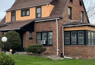 1619 S 6th Avenue Maywood IL 60153
