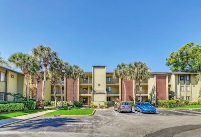 15 Escondido Court Altamonte Springs FL 32701