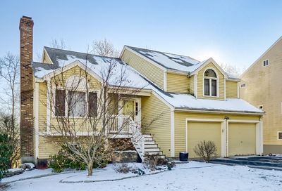 20 Bjorklund Ave Worcester MA 01605