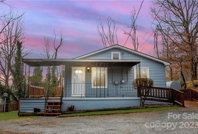 9 Albright Way Candler NC 28715