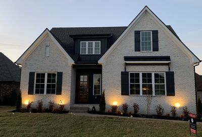 140 Thornwood Pl Hendersonville TN 37075