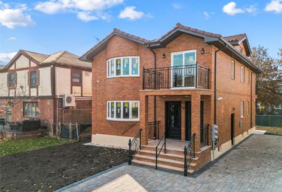 75-16 170th Street Fresh Meadows NY 11366