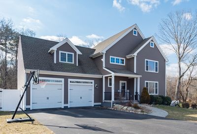 334 North Street Bridgewater MA 02324