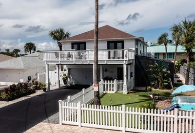 830 Maralyn Avenue New Smyrna Beach FL 32169