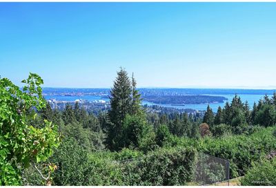 1444 SANDHURST PLACE West Vancouver BC V7S2P3