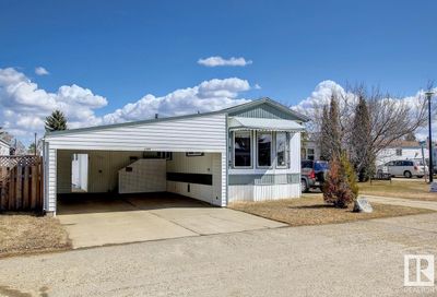 1389 Lakeview RD NW NW Sherwood Park AB T8H1L5