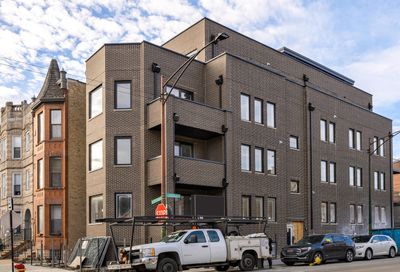 2658 N Bosworth Avenue Chicago IL 60614