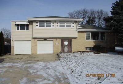 505 E Roosevelt Road Wheaton IL 60187