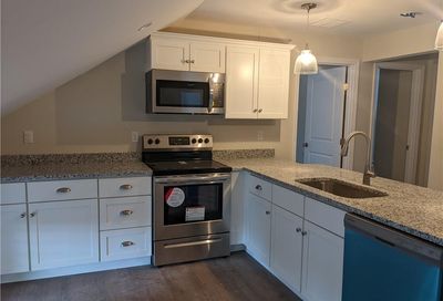 5 Hill Street Smithfield RI 02917