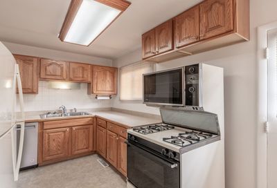 31 Woodridge Road Montgomery IL 60538