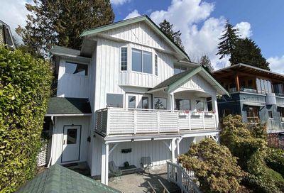 3333 MARINE DRIVE West Vancouver BC V7V1M8