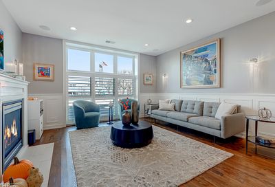 2431 W Belmont Avenue Chicago IL 60618