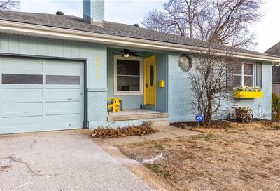 8513 Belleview Street Kansas City MO 64114