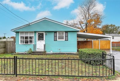 4 Owen Avenue Pawtucket RI 02860