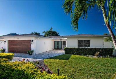 10132 Yacht Club Drive Treasure Island FL 33706