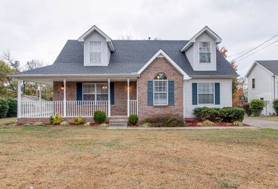 404 Pointe Clear Dr Smyrna TN 37167