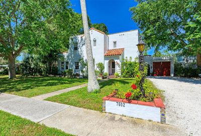 7602 Senrab Drive Bradenton FL 34209