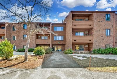 11 Davis Rd Acton MA 01720