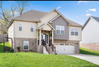 1912 Bell Chase Way Clarksville TN 37040