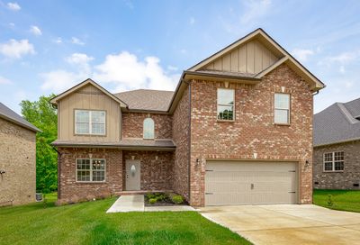81 The Oaks Clarksville TN 37043
