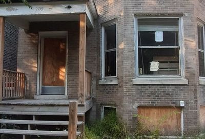 705 Reba Place Evanston IL 60202