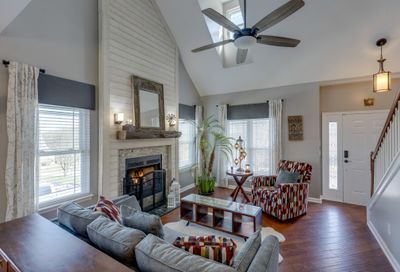 1607 Allendale Dr Nolensville TN 37135