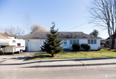 715 Valley Ave Sumner WA 98390