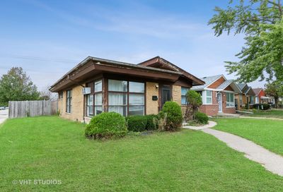 10226 S California Avenue Evergreen Park IL 60805