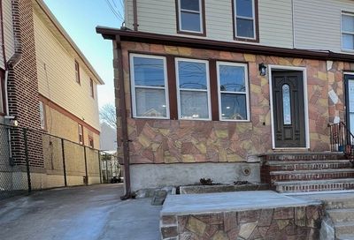 90-18 182nd Place Hollis NY 11423