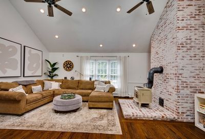 54 Spruce Rd North Reading MA 01864