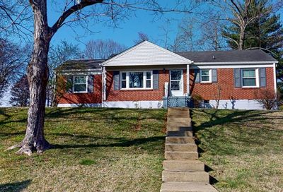 301 Porter Cir Columbia TN 38401