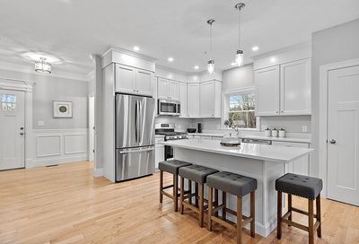 4 Shoemaker Lane Upton MA 01568