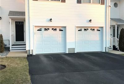 572 Smithfield Road North Providence RI 02904