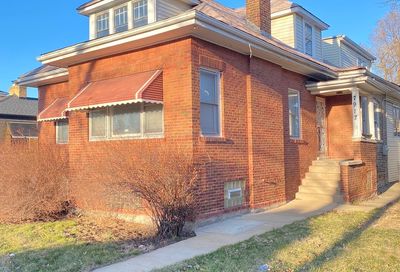 7917 S Oglesby Avenue Chicago IL 60617
