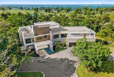 908 Villa Dorado Estates Dorado PR 00646
