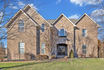 366 Raintree Dr Hendersonville TN 37075