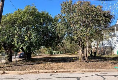 1600 Walnut Avenue Austin TX 78702