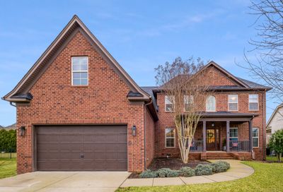 8062 Fenwick Ln Spring Hill TN 37174