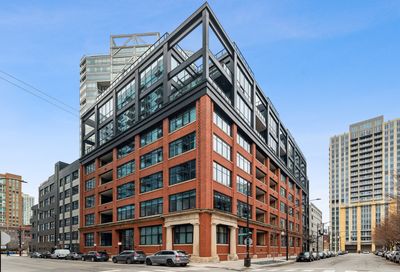 676 N Kingsbury Street Chicago IL 60654