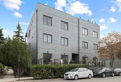 2205 W Medill Avenue Chicago IL 60647