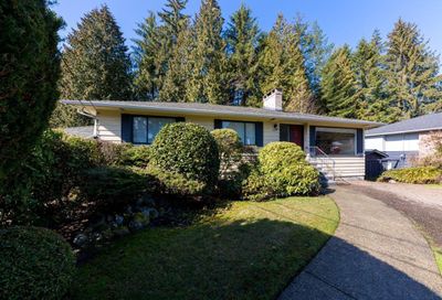 3535 BLUEBONNET ROAD North Vancouver BC V7R4C9